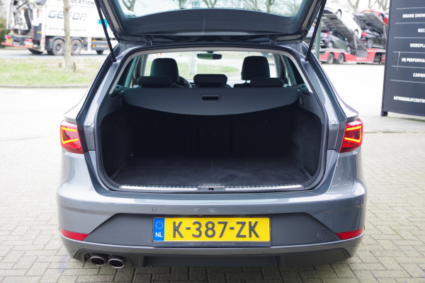 Seat León ST 1.4 EcoTSI 150 PK FR Business Intense, Camera, Navigatie, Carplay, Stoelverwarming