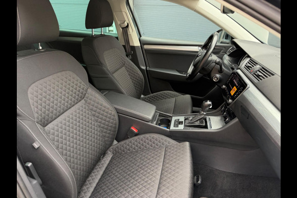 Škoda Superb Combi 1.4 TSI iV AUTOMAAT Business Edition, luxe interieur