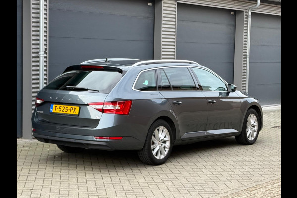 Škoda Superb Combi 1.4 TSI iV AUTOMAAT Business Edition, luxe interieur