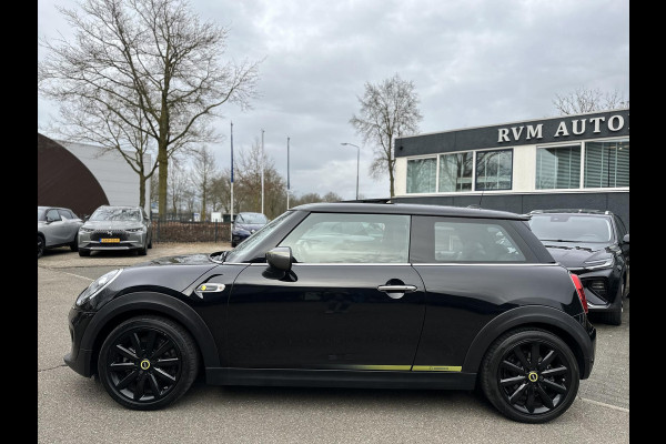 MINI Mini Electric Yours 33 kWh 3 FASE OPLADEN SOH 97% | PANO DAK | STOELVERARMING | CAMERA | APPLE CARPLAY | NAVI | FULL LED | KEYLES | 12M MND BOVAG GARANTIE