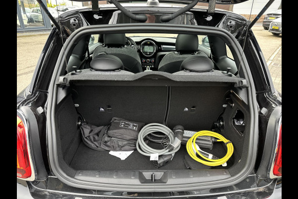 MINI Mini Electric Yours 33 kWh 3 FASE OPLADEN SOH 97% | PANO DAK | STOELVERARMING | CAMERA | APPLE CARPLAY | NAVI | FULL LED | KEYLES | 12M MND BOVAG GARANTIE