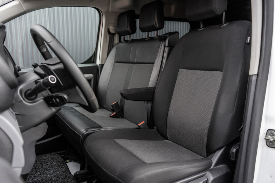 Citroën Jumpy **2.0 BlueHDI L3H1 | 177 PK | Euro 6 | Head-up kleuren display | Automaat | 6-Persoons | Cruise | Camera | DC**