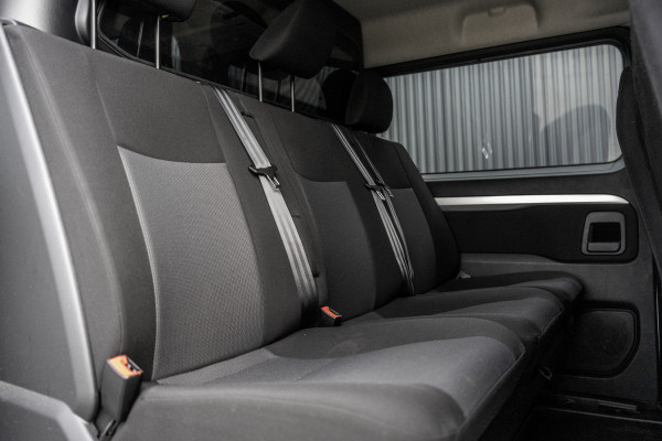 Citroën Jumpy **2.0 BlueHDI L3H1 | 177 PK | Euro 6 | Head-up kleuren display | Automaat | 6-Persoons | Cruise | Camera | DC**
