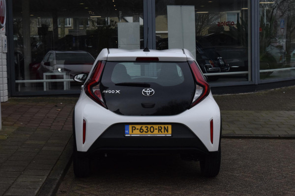 Toyota Aygo X 1.0 VVT-i MT Play|Camera|Rijklaar!