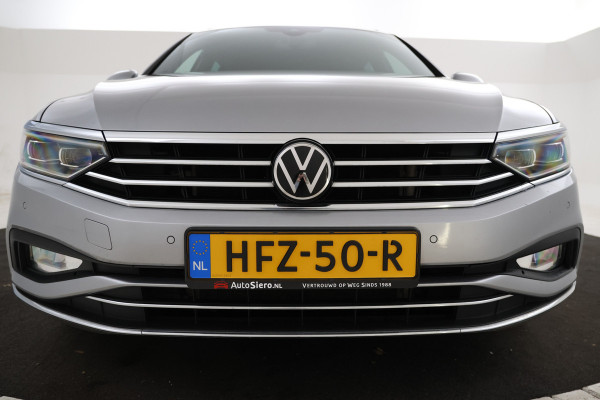 Volkswagen Passat Variant 2.0 TDI Elegance Business R - Automaat, navigatie, Apple CarPlay, Climate