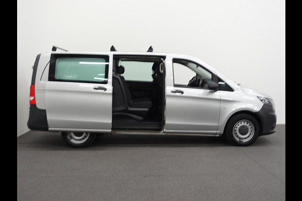 Mercedes-Benz Vito 111 CDI Lang Dubbele cabine Navigatie Camera Airco Cruise control Trekhaak