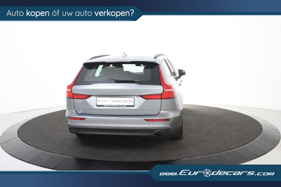 Volvo V60 2.0 D3 Momentum *1ste Eigenaar*Navigatie*Trekhaak*PDC*