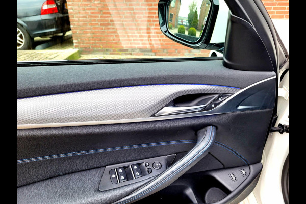 BMW 5 Serie 530e M-sport, 360-camera, Carplay, Virtual cockpit, Alcantara