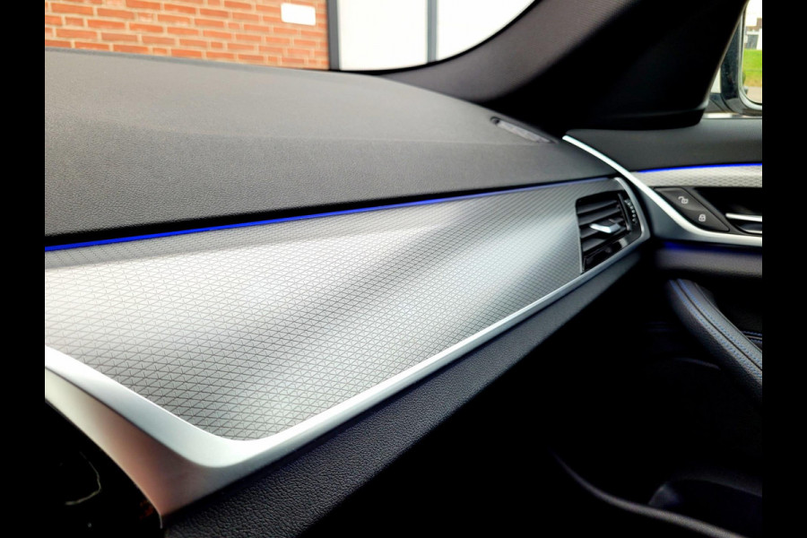 BMW 5 Serie 530e M-sport, 360-camera, Carplay, Virtual cockpit, Alcantara
