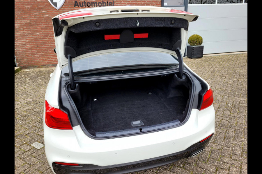 BMW 5 Serie 530e M-sport, 360-camera, Carplay, Virtual cockpit, Alcantara