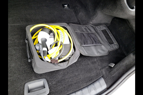 BMW 5 Serie 530e M-sport, 360-camera, Carplay, Virtual cockpit, Alcantara