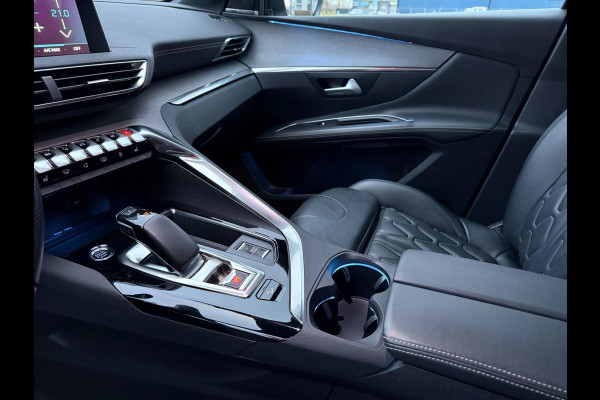 Peugeot 3008 1.6 HYbrid4 300 GT