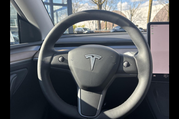 Tesla Model Y LONG RANGE VOLLEDIGE TESLA GARANTIE T/M 11-2026 OF 80.000KM | ACCU EN AANDRIJFLIJN T/M 2030 OF 160.000KM