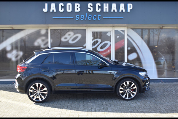 Volkswagen T-Roc 1.5 TSI Sport Business R-Line Automaat / Navi / 18"LM / Adap. Cruise / Camera / Lane Assist