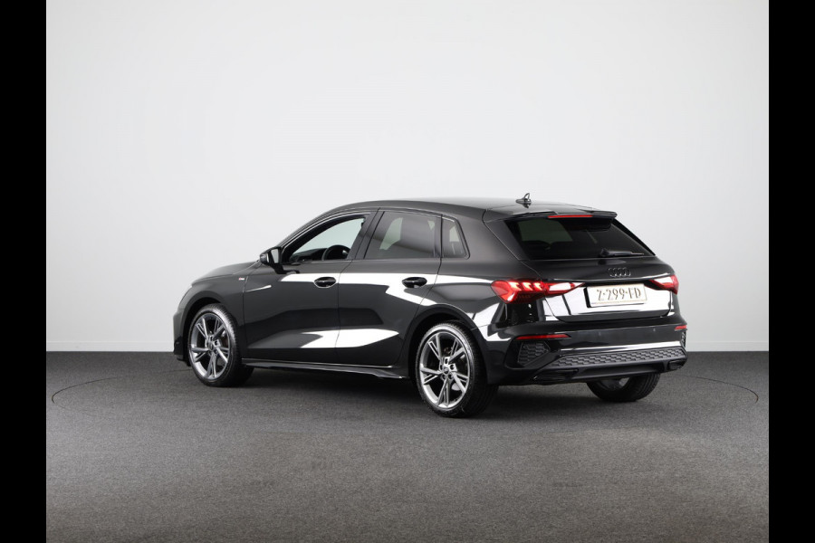 Audi A3 Sportback 30 TFSI S edition 110 pk S-tronic | Verlengde garantie | Navigatie | Parkeersensoren achter | LED koplampen | S-Line |