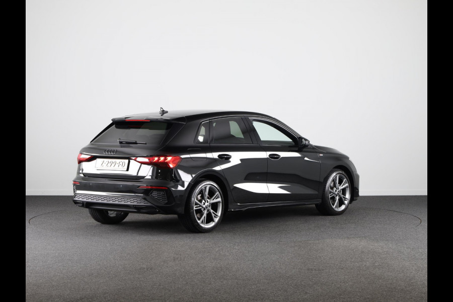 Audi A3 Sportback 30 TFSI S edition 110 pk S-tronic | Verlengde garantie | Navigatie | Parkeersensoren achter | LED koplampen | S-Line |