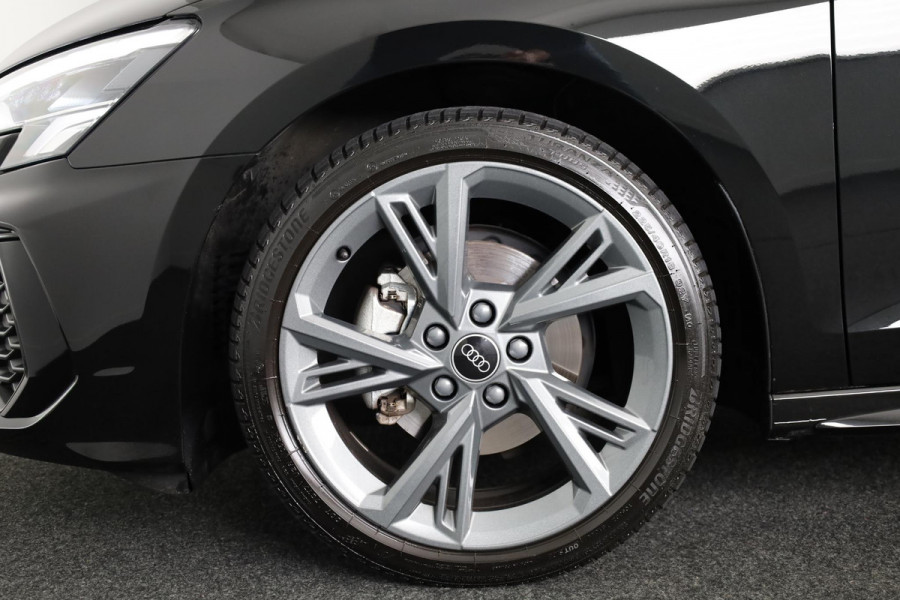 Audi A3 Sportback 30 TFSI S edition 110 pk S-tronic | Verlengde garantie | Navigatie | Parkeersensoren achter | LED koplampen | S-Line |