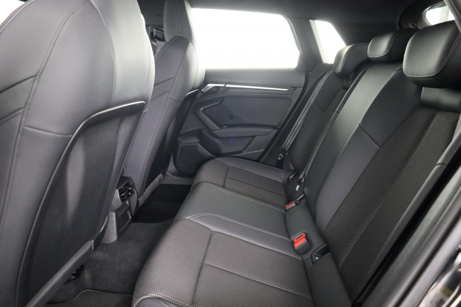 Audi A3 Sportback 30 TFSI S edition 110 pk S-tronic | Verlengde garantie | Navigatie | Parkeersensoren achter | LED koplampen | S-Line |