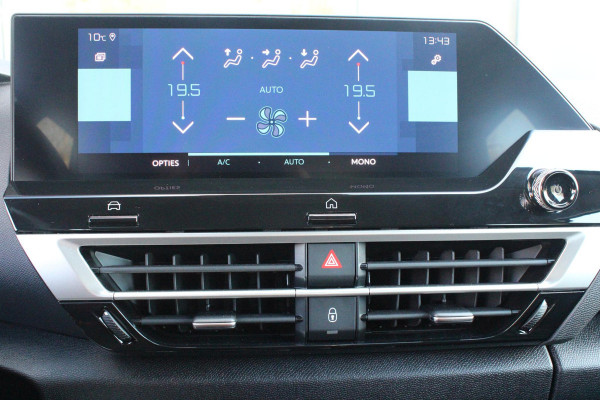 Citroën Ë-C4 FEEL PACK 136PK 50 kWh | ACHTERUITRIJ CAMERA | NAVIGATIE | APPLE CARPLAY/ANDROID AUTO | LED KOPLAMPEN | CLIMATE CONTROL | CRUISE CONTROL | 18" LICHTMETALEN VELGEN | DAB+ RADIO |