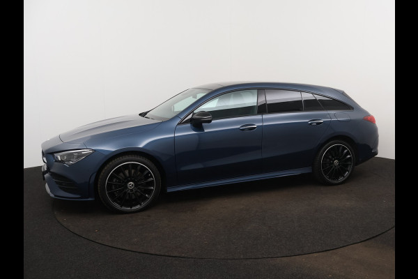 Mercedes-Benz CLA-Klasse Shooting Brake 250 e Premium | Multispaaks lichtmetalen velgen | MBUX wide screen | Navigatie | Elect. bed. voorstoelen met memory | parking support | Inclusief 24 maanden MB Certified garantie voor Europa.