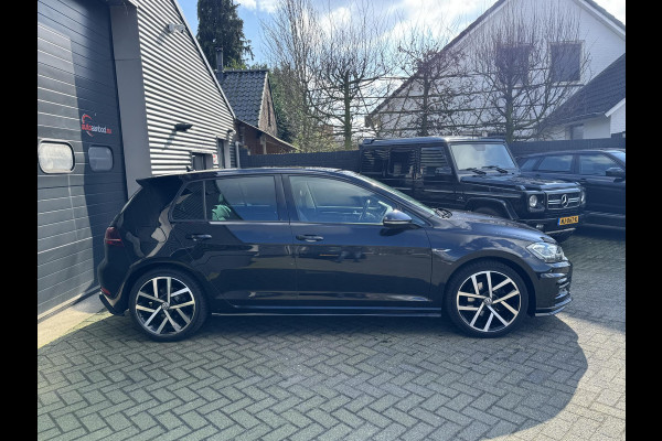 Volkswagen Golf 1.5 TSI Highline Business R-Line | Navigatie | Camera | Adaptive Cruise Control | Lane Assist | DAB |