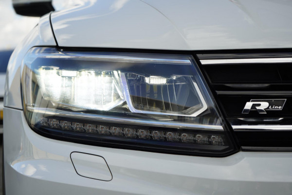 Volkswagen Tiguan 2.0 TSI 4Motion Highline Business R | 360 | VIRTUAL COCKPIT | ACC