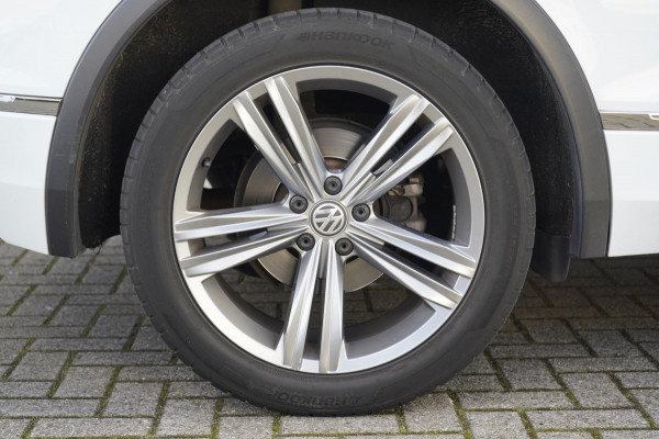 Volkswagen Tiguan 2.0 TSI 4Motion Highline Business R | 360 | VIRTUAL COCKPIT | ACC