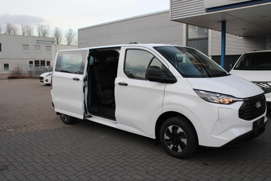 Ford Transit Custom 340 2.5 PHEV L2H1 Trend KOMBI | 9- PERSOONS |  20x Op voorraad | Navigatie systeem | Dubbele zijschuifdeur | All weather banden | Prijs 44.800 ex. BTW incl. BPM