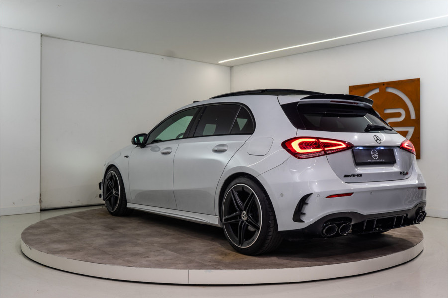 Mercedes-Benz A-Klasse A 180 AMG 136PK | A45S Pakket | Sterrenhemel | Pano | Sfeer | 12 MND Garantie GERESERVEERD