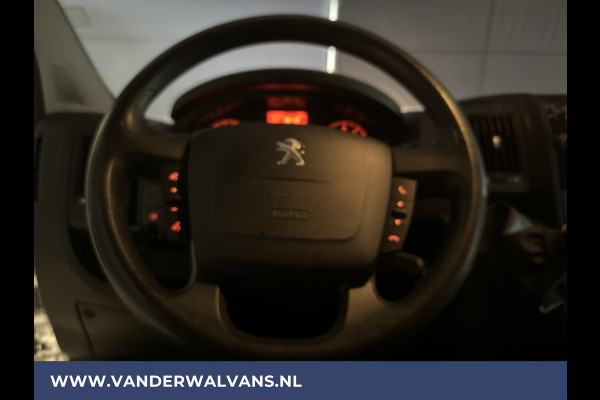 Peugeot Boxer 2.2 BlueHDi 120pk L2H1 Euro6 Airco | 2x zijdeur | Camera | Navigatie | Imperiaal | 2500kg Trekhaak Cruisecontrol, Parkeersensoren, Bijrijdersbank