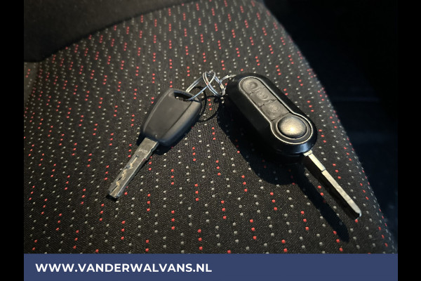 Peugeot Boxer 2.2 BlueHDi 120pk L2H1 Euro6 Airco | 2x zijdeur | Camera | Navigatie | Imperiaal | 2500kg Trekhaak Cruisecontrol, Parkeersensoren, Bijrijdersbank