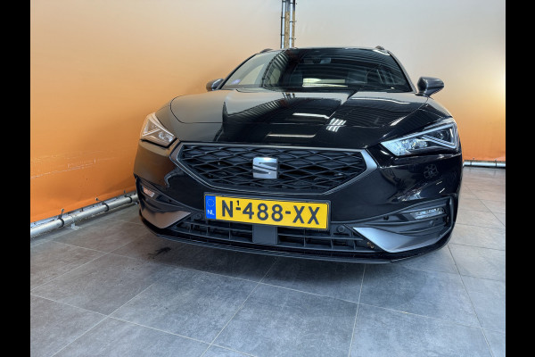 Seat Leon Sportstourer 1.5 TSI Style Business Intense TREKHAAK MET HISTORIE