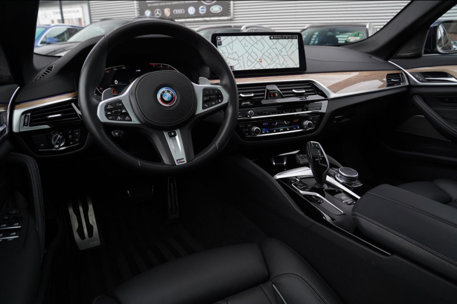 BMW 5 Serie 540i xDrive High Executive | M-pakket | Massage | HuD | Nappa Leder | 360 cam | ACC | Verwarmd stuurwiel | Facelift |