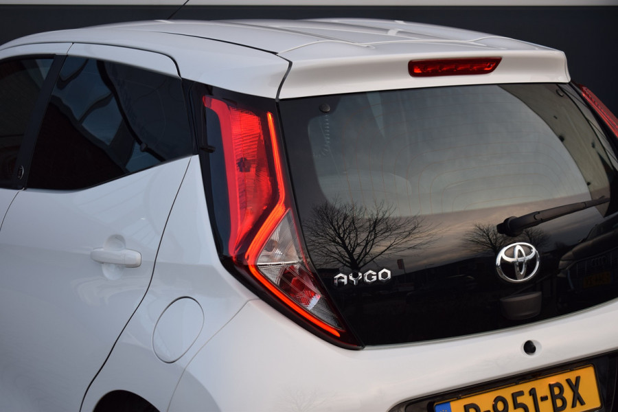 Toyota Aygo 1.0 VVT-i Automaat | Airco | Camera | PDC