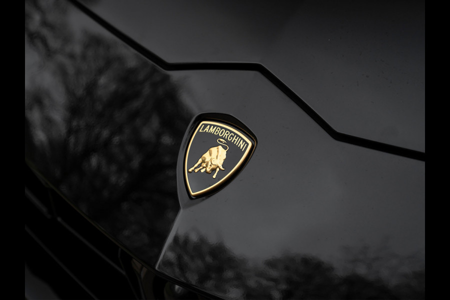 Lamborghini Urus 4.0 V8 | Full option! | B&O | 2e eig | Rear Seat Entertainment | Carbon interieur | NL-auto