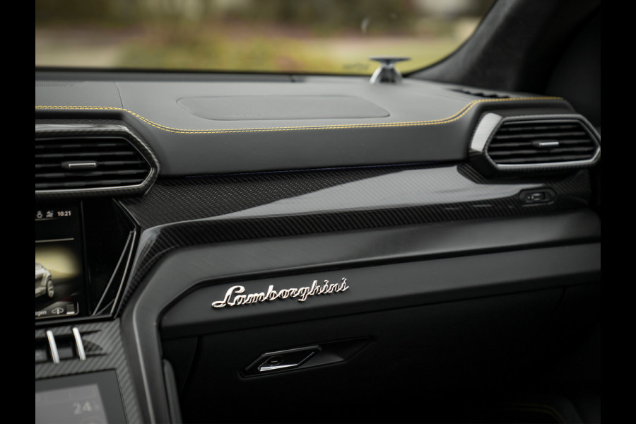 Lamborghini Urus 4.0 V8 | Full option! | B&O | 2e eig | Rear Seat Entertainment | Carbon interieur | NL-auto