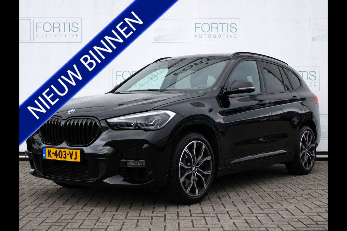 BMW X1 sDrive20i High Executive NL AUTO | DEALER ONDERH | HEAD UP | PANO | CAMERA |