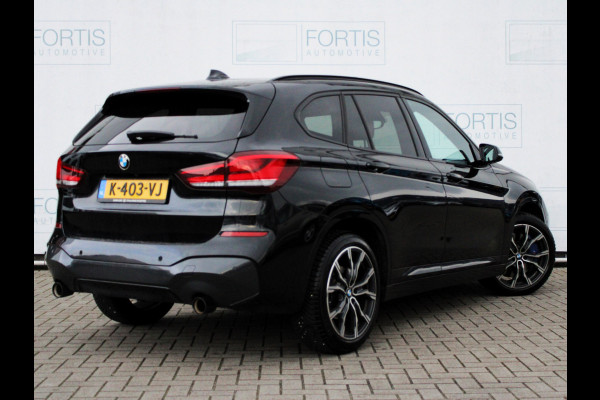 BMW X1 sDrive20i High Executive NL AUTO | DEALER ONDERH | HEAD UP | PANO | CAMERA |