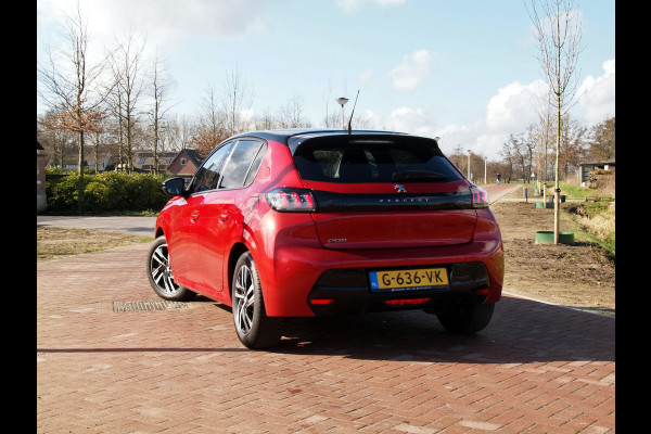 Peugeot 208 1.2 PureTech Blue Lease Allure | Apple Carplay | 100 PK | Two-Tone | Achteruitrijcamera | Navigatie |