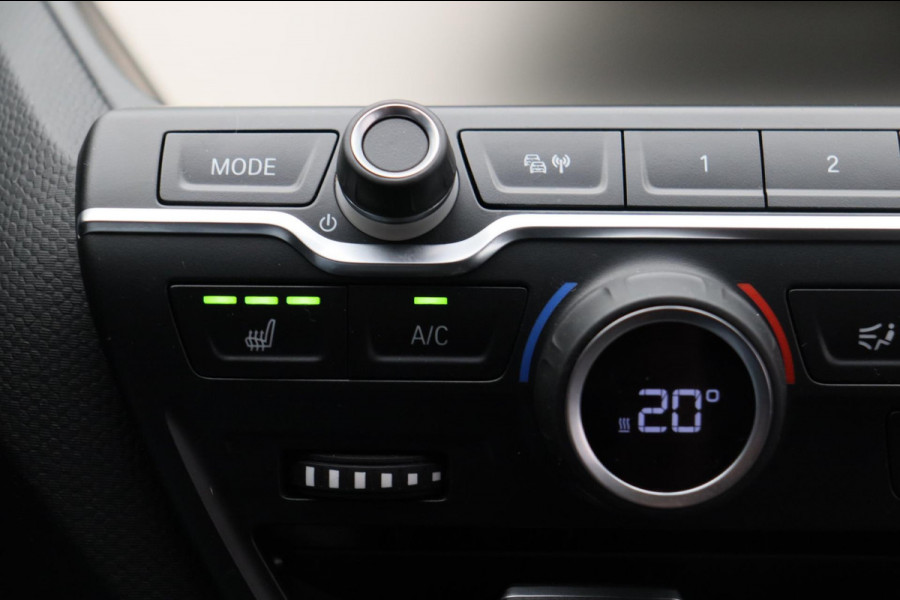 BMW i3 Basis 94Ah 33 kWh Navigatie Camera Climate-control * Origineel Nederlands *