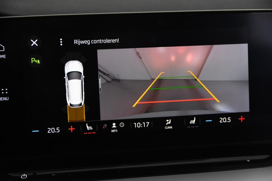Škoda Octavia Combi DSG *1ste Eigenaar*Navigatie*Stoelverwarming*