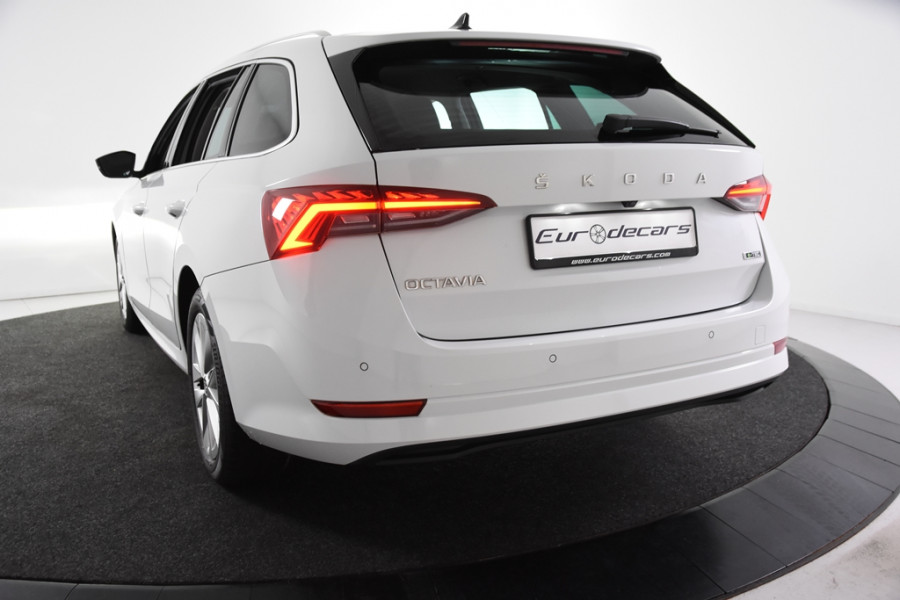 Škoda Octavia Combi DSG *1ste Eigenaar*Navigatie*Stoelverwarming*