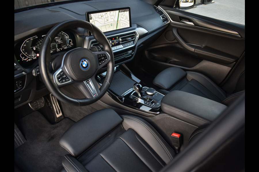 BMW X3 xDrive30e HIGH EXECUTIVE | M-SPORT | ACTIVE CRUISE | TREKHAAK | CAMERA| AMBIANCE INTERIEUR | LED | CAMERA | HIFI SOUND