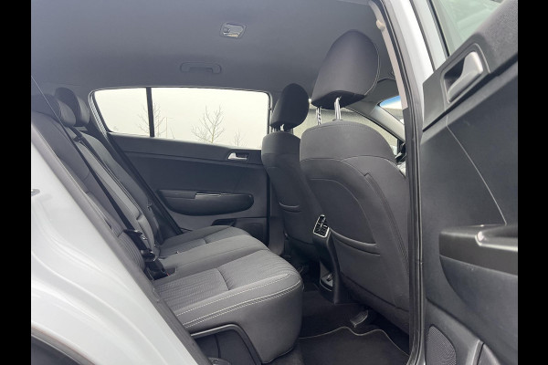 Kia Sportage 1.6 GDI ComfortLine 1e Eigenaar,Airco,PDC,Bluetooth,Cruise,Trekhaak,132pk,Elek,ramen,Nieuwe Apk bij Aflevering