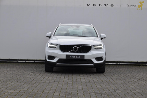 Volvo XC40 T3 163PK Automaat Momentum Pro / Cruise control / BLIS / Parkeersensoren met camera / Leder met textiel interieur / stoelverwarming / Apple carplay / Andriod auto /