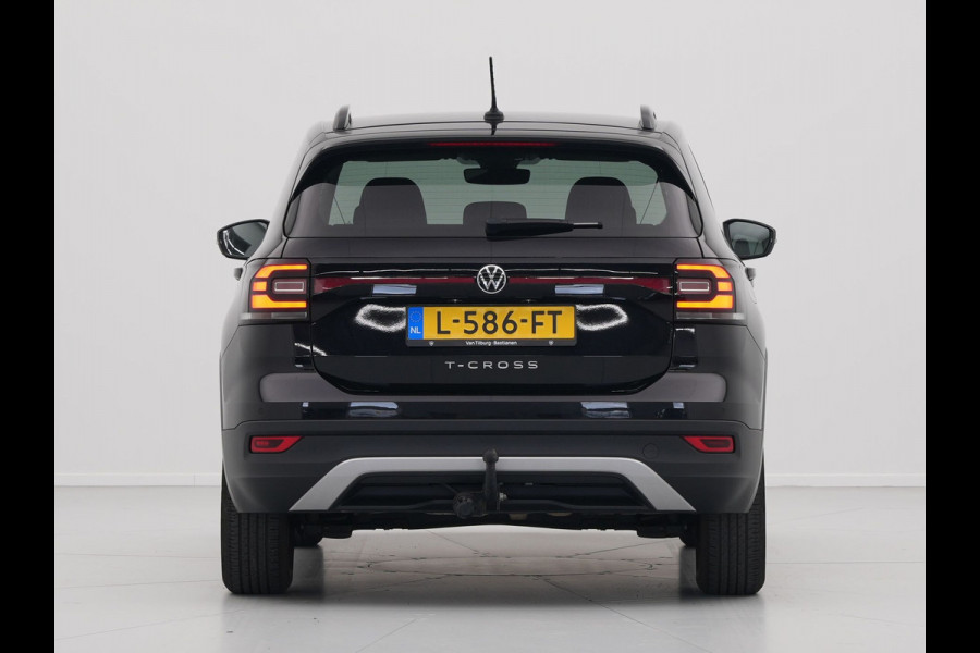 Volkswagen T-Cross 1.0 TSI 95pk Life Navigatie Trekhaak Clima Lm Velgen 126