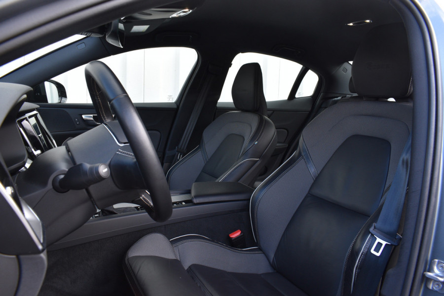 Volvo S60 T4 Automaat R-Design | Adaptieve cruise control | verwarmbare voorstoelen | Park Assist Line |