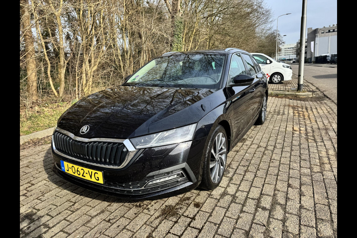 Škoda Octavia Combi 1.5 TSI FIRST LIMITED EDITION N.MODEL 150PK