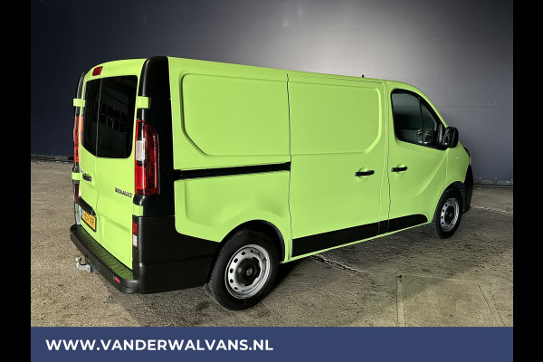 Renault Trafic 1.6 dCi L1H1 Euro6 Airco | Navigatie | Cruisecontrol | Trekhaak | Parkeersensoren | Bijrijdersbank