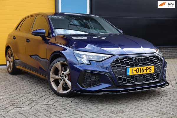 Audi A3 Sportback 35 TFSI S Line Edition / AUT / RS Zetels / Digital Cockpit / Acc / Lane Assist / Matrix / Pdc / Allu Velgen